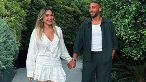 9 yıllık evlilik sona mı eriyor Cenk Tosundan boşanma açıklaması