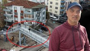 Evin içini gören üst geçit yıkılıp, yenisi yapıldı Trajikomik son: Yine gözüküyor