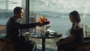 Eşref, Rüyadan kuşkulanıyor