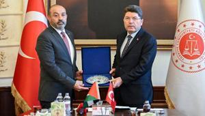 Bakan Tunç, Filistin Başsavcısı Al-Khatibi kabul etti