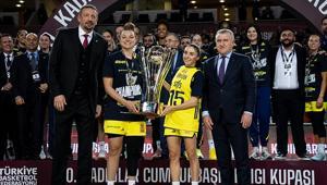 Basketbol Kadınlar Cumhurbaşkanlığı Kupasında şampiyon Fenerbahçe oldu