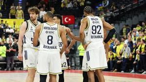 Olympiakos - Fenerbahçe maçı ertelendi