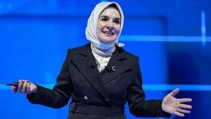 Bakan Göktaştan gençlere: Ailenize, milli kimliğinize, inanç köklerinize sıkı sıkı sarılın