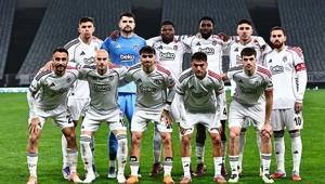 Beşiktaşa kötü haber Cengiz Ünder oyuna devam edemedi