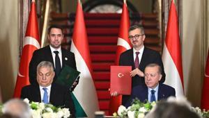 Türkiye ve Macaristan dezenformasyonla mücadele için el sıkıştı