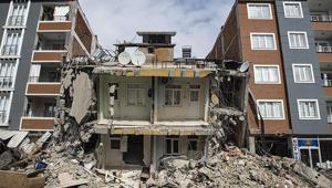 Peş peşe depremlerin ardından uzmanından kritik uyarı: Yeni binalar alarm veriyor