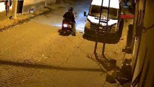 Ankarada tarım işçilerine ait 17 kamyonet ve minibüsün lastikleri kesildi