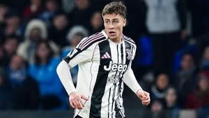 Kenan Yıldız, İtalyada Kasım ayının en iyi genç futbolcusu seçildi