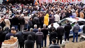 19 liralık ürünler için sokak kapandı Açılış indirimi Osmancık’ta izdihama dönüştü