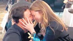 Doğum gününde evlilik teklifi