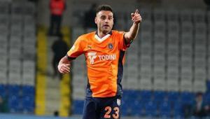 Başakşehirde Deniz Türüç ile yollar resmen ayrıldı