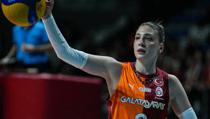 Galatasarayda 3 imza İlkin Aydından sözleşme kararı