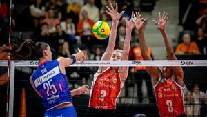 CEV Şampiyonlar Liginde Eczacıbaşı karar setinde galip