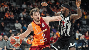 Derbide Galatasaray, Beşiktaşı 16 sayı farkla mağlup etti