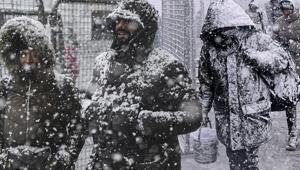 Meteorolojiden 51 il için uyarı İstanbula kesin kar geliyor: Yarın dışarı çıkmayın, okullar tatil edilmeli