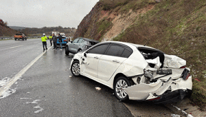Son dakika... İstanbul-İzmir Otoyolunda zincirleme kaza Çok sayıda ekip sevk edildi