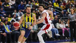 Fenerbahçe evinde hata yapmadı ve zirveye yükseldi