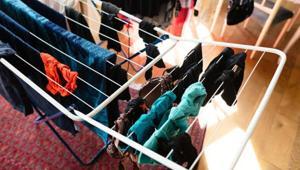 Bu alışkanlık sağlığınızı sessizce tehdit ediyor Çamaşır kurutmanın yanlış yolu