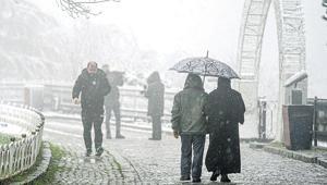 İstanbul’a beklenen kar neden yağmadı ‘Isı adası etkili oldu’