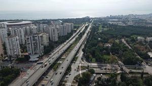 Milyarlık arazi davası; mahkeme kentin en önemli caddeleri için kapatma kararı