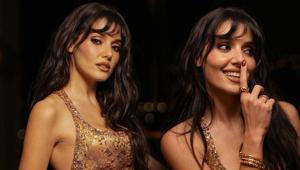 Her paylaşımı olay Hande Erçel yeni pozlarıyla Instagramı salladı