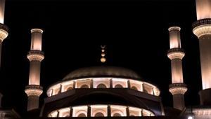 Külliyede Miraç özel yayını