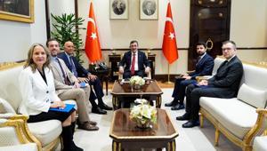 Cumhurbaşkanı Yardımcısı Yılmaz, ABD Büyükelçisi Barrack’ı kabul etti