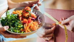 Sağlıklı beslenip kilo veremeyenler buraya Vücut frene basıyor: Sürekli kısmayın