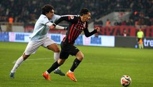 Çorum FK evinde hata yapmadı