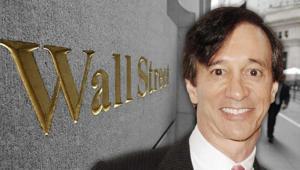 70 yaşındaki ünlü ismin evinden işkence zindanı çıktı Taciz odaları, kelepçeler, kırbaçlar...