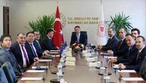 Bakan Bayraktar duyurdu: Türkiye–Kazakistan enerji ortaklığında yeni bir döneme girdik