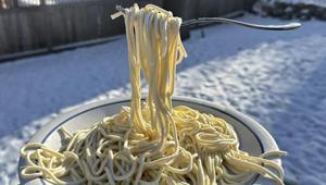 Sosyal medya bu deneyi konuşuyor Saniyeler içinde dondu