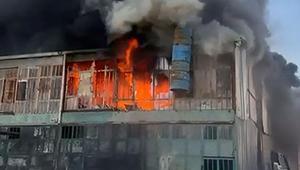 Hatay’da yangın paniği Peş peşe patlama sesleri