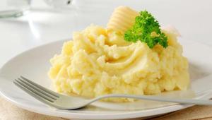 Patates püresi hazırlayanların favori malzemesi Evde süt yoksa ne konur