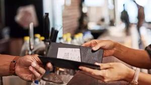 Resmi Gazetede yayımlandı Restoranlarda servis, masa ve kuver ücreti alınamayacak