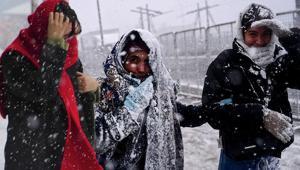 Son dakika... AKOM’dan ilçe ilçe kar uyarısı İstanbul için saat verildi