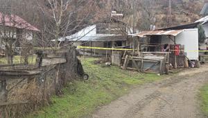 Boluda heyelan 3 ev boşaltıldı