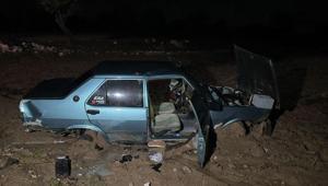 Uşakta iki otomobil çarpıştı, 5 kişi yaralandı