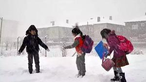 Ardahanda eğitime kar engeli