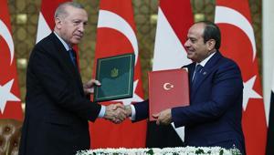 Son dakika... Cumhurbaşkanı Erdoğan Mısırda: İrana dış müdahale bölge için risk