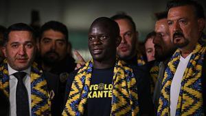 NGolo Kantenin Fenerbahçeye transferi Fransız basınında Bazı hikayeler zaman alır
