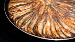 Aşçıların gizli yöntemi: Balık kokusunu saniyeler içinde yok eden o karışım