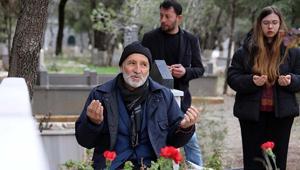 Oğlu, hamile gelini ve 2 torununu depremde kaybeden baba: Mezarlık evimiz oldu