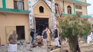 Pakistanda Cuma namazı sırasında camide şiddetli patlama Çok sayıda ölü ve yaralı var