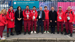 Bakan Bak, İtalyada Milli sporcuları ziyaret etti