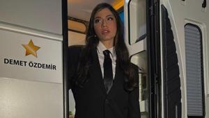 Eşref Rüyanın yıldızı paylaştı Demet Özdemirden yeni pozlar