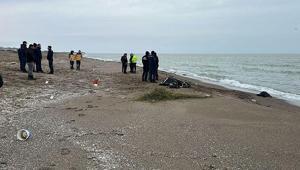 Karasu sahilinde erkek cesedi bulundu