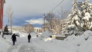 Bilgölde eğitime kar engeli