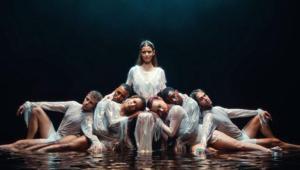 Beren Saat’ten sürpriz hamle: İlk şarkısı CapitaliZoo yayında