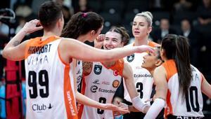 Sultanlar Liginde gözler Zeren Spor - Eczacıbaşı maçında Kazanan avantajı kapacak